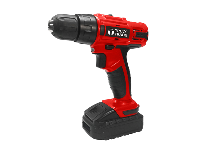 D028